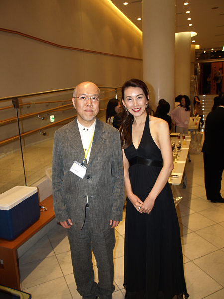 ��W��A�j�}���`�����e�B�R���T�[�g in �߂���p�[�V�����z�[���j