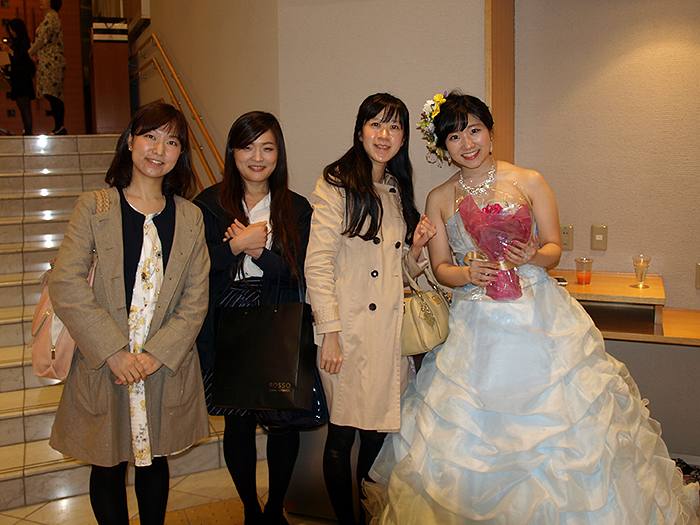 ��6��A�j�}���`�����e�B�R���T�[�g in �߂���p�[�V�����z�[���j