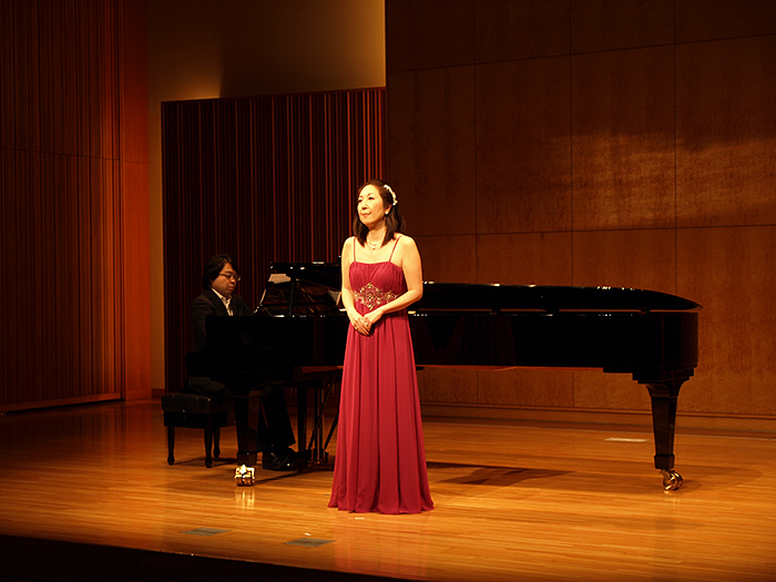 ��6��A�j�}���`�����e�B�R���T�[�g in �߂���p�[�V�����z�[���j