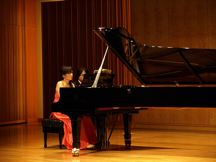 ��6��A�j�}���`�����e�B�R���T�[�g in �߂���p�[�V�����z�[���j