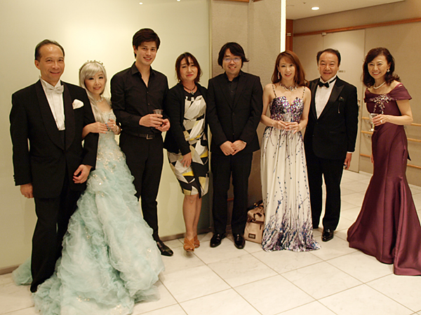 ��7��A�j�}���`�����e�B�R���T�[�g in �߂���p�[�V�����z�[���j