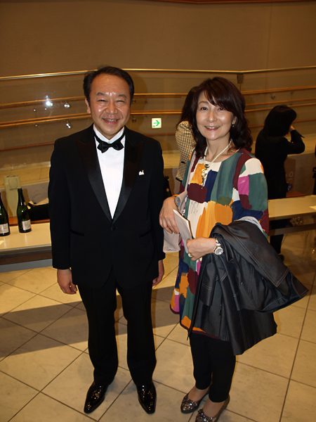 ��W��A�j�}���`�����e�B�R���T�[�g in �߂���p�[�V�����z�[���j