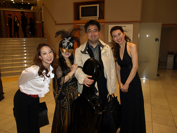 ��W��A�j�}���`�����e�B�R���T�[�g in �߂���p�[�V�����z�[���j