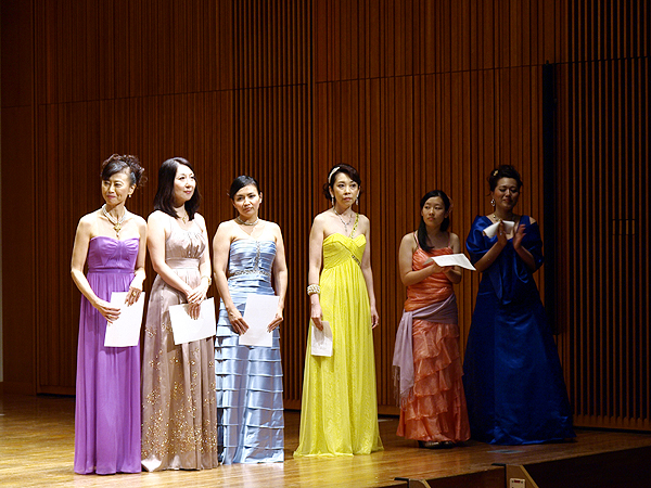 �`�����e�B�R���T�[�g2012