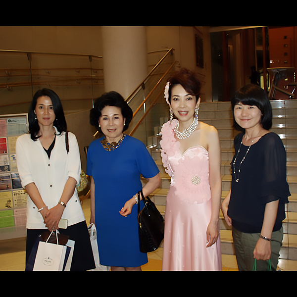 ��5��A�j�}���`�����e�B�R���T�[�g in �߂���p�[�V�����z�[���j